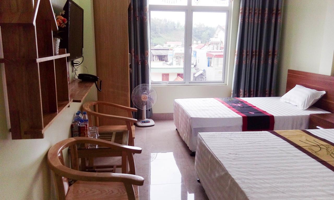 Ruby Hostel Ha Giang Exterior foto